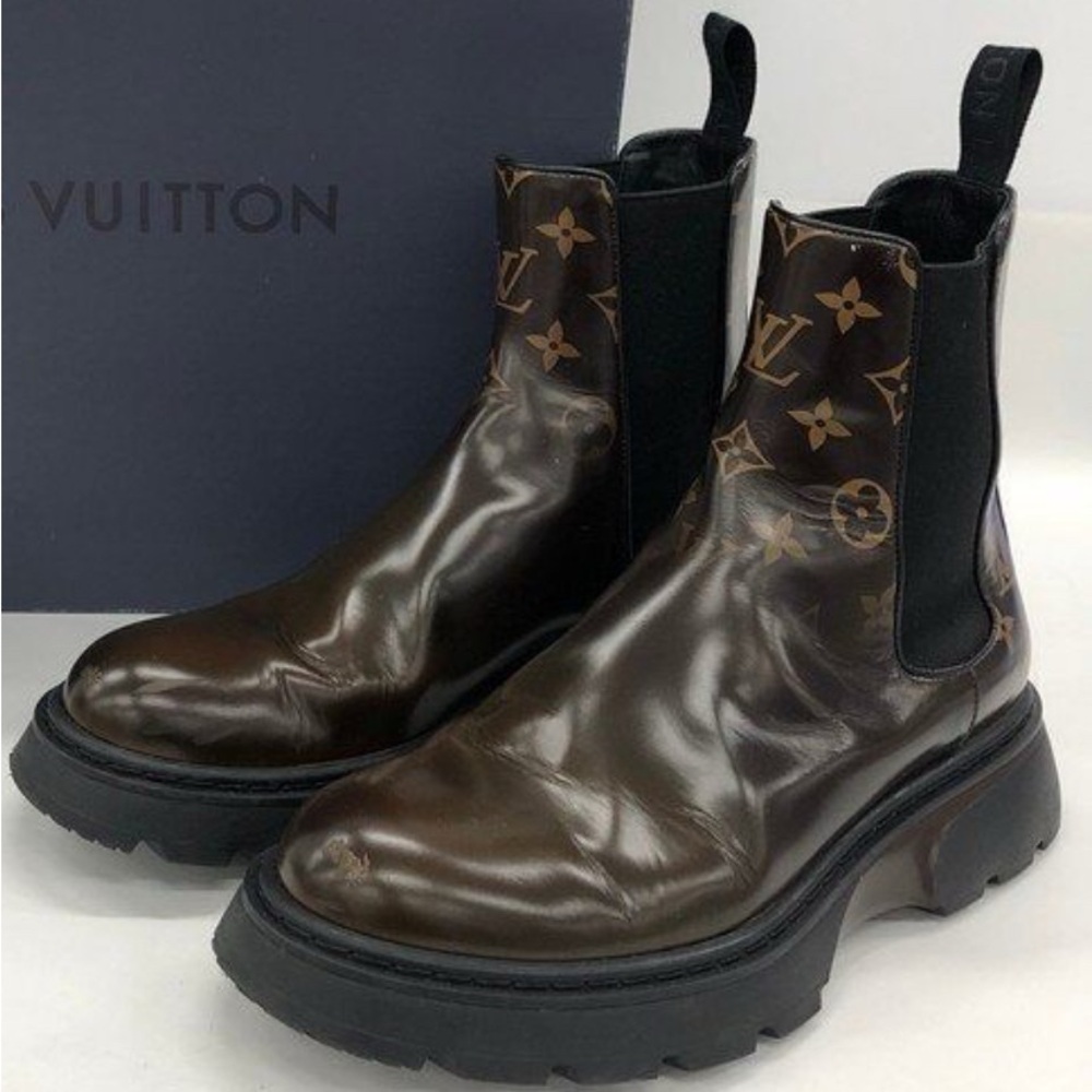 Louis Vuitton Monogram Brown Ankle Boots size 7.5 men’s, 9 women’s with COA